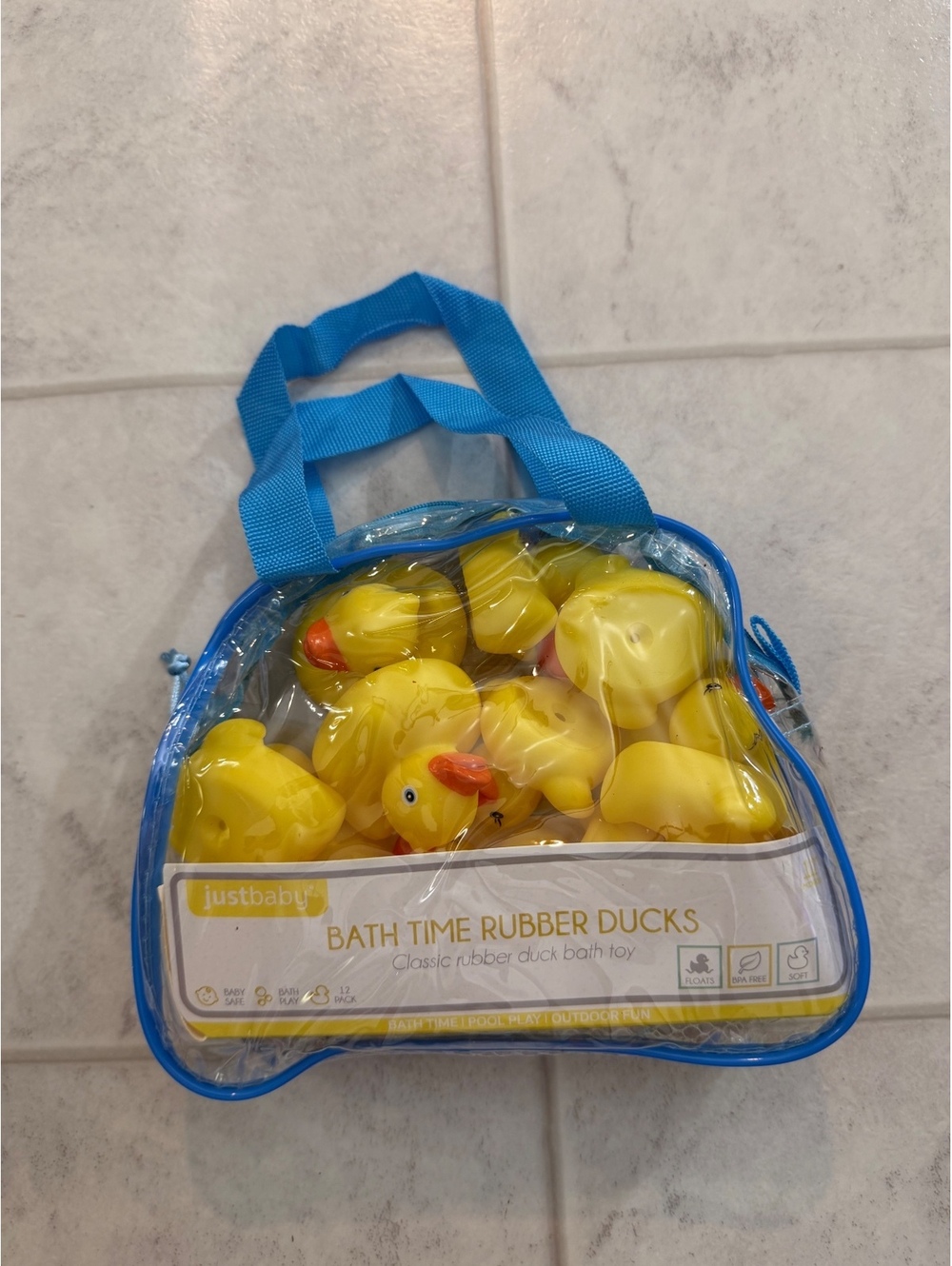 Mini life rubber ducks bath toy set